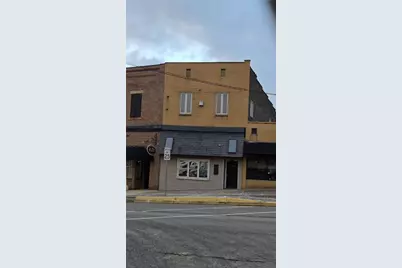 123 Washington Avenue, Vandergrift, PA 15690 - Photo 1