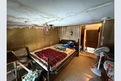 922 Carbon Ave, Central City Borough, PA 15926 - Photo 11