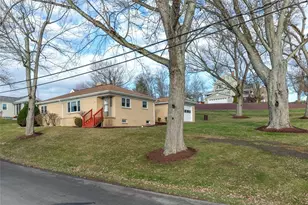 202 Larson Blvd, Rostraver, PA 15012 - Photo 33