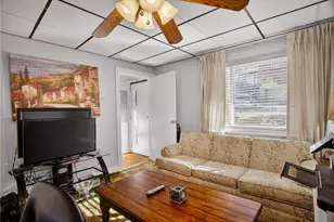 3445 Bethoven St, Pittsburgh, PA 15219 - Photo 3