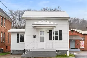 321 2nd St, Freeport, PA 16229 - Photo 1