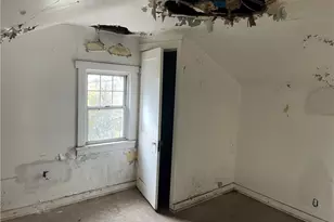 2851 Mt Troy Rd, Pittsburgh, PA 15212 - Photo 13