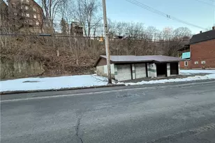 1405 Electric Ave, North Braddock, PA 15112 - Photo 3