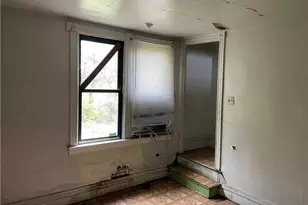 712 5 Penn St, North Braddock, PA 15104 - Photo 7