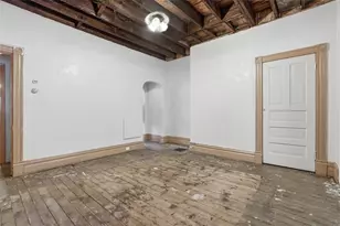 395 40th St, Pittsburgh, PA 15224 - Photo 7