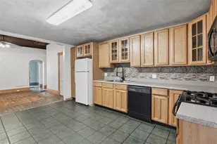 395 40th St, Pittsburgh, PA 15224 - Photo 9