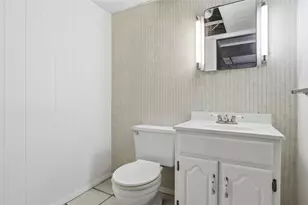 2503 Poinsettia Dr, White Oak, PA 15131 - Photo 31