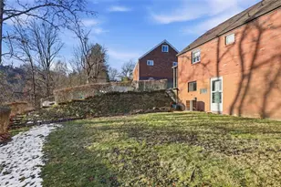 2503 Poinsettia Dr, White Oak, PA 15131 - Photo 37