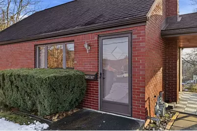 2503 Poinsettia Dr, White Oak, PA 15131 - Photo 3