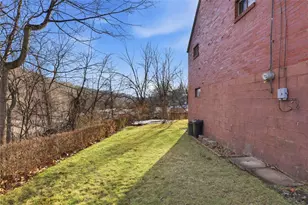 2503 Poinsettia Dr, White Oak, PA 15131 - Photo 39