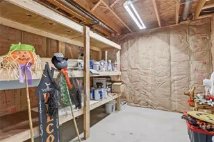 1318 Deerfield Ln, West Leechburg, PA 15656 - Photo 35