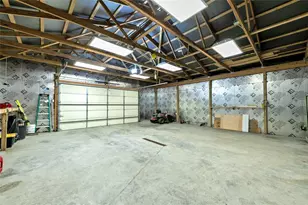 504 Howell St, Dawson, PA 15428 - Photo 9