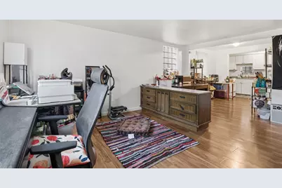 2402 Laketon Rd, Pittsburgh, PA 15221 - Photo 3