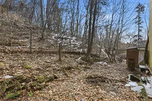 2402 Laketon Rd, Pittsburgh, PA 15221 - Photo 33