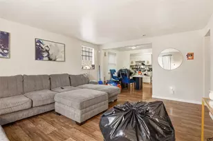 2402 Laketon Rd, Pittsburgh, PA 15221 - Photo 23