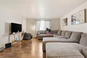 2402 Laketon Rd, Pittsburgh, PA 15221 - Photo 21