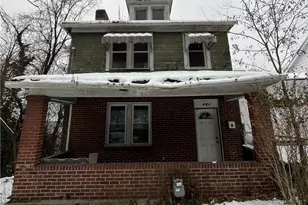 611 Singer Pl, Homewood Brushton, PA 15221 - Photo 1