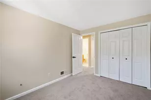 402 Forest Ridge Dr, Pittsburgh, PA 15221 - Photo 27