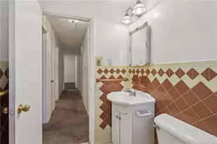 814 Laura St, West Mifflin, PA 15122 - Photo 21