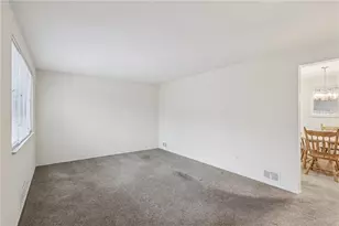 814 Laura St, West Mifflin, PA 15122 - Photo 5