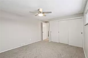 537 Fieldstone Dr, Monroeville, PA 15146 - Photo 19