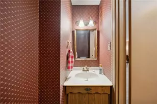 1756 Theatre St, Unity Township, PA 15650 - Photo 13