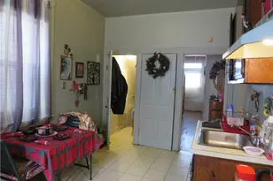 1214 Amanda St, Pittsburgh, PA 15210 - Photo 7