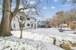 25 Jonquil Pl, Pittsburgh, PA 15228 - Photo 19