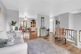 220 Cameron Dr, Cranberry Township, PA 16066 - Photo 7