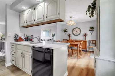 220 Cameron Dr, Cranberry Township, PA 16066 - Photo 13