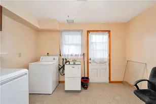 112 Elise Dr, Center Township, PA 16001 - Photo 25