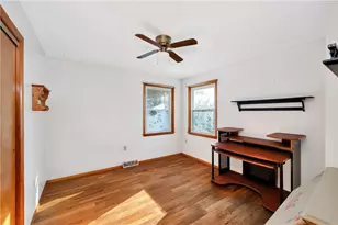 112 Elise Dr, Center Township, PA 16001 - Photo 19