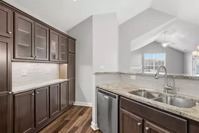 6024 Laurel Ct, Lancaster Township, PA 16037 - Photo 11