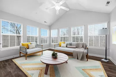 6024 Laurel Ct, Lancaster Township, PA 16037 - Photo 7