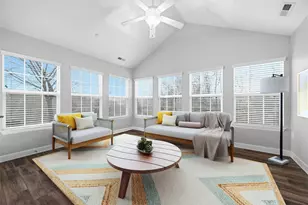 6024 Laurel Ct, Lancaster Township, PA 16037 - Photo 7