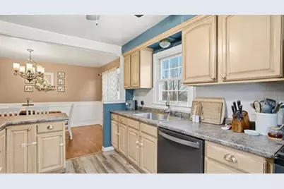 908 Aetna Dr, Ellwood City, PA 16117 - Photo 15