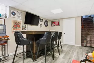 908 Aetna Dr, Ellwood City, PA 16117 - Photo 29