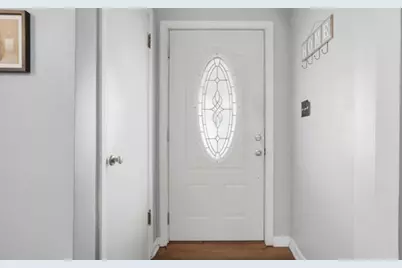 908 Aetna Dr, Ellwood City, PA 16117 - Photo 5