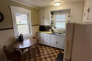 416 Country Club Dr, Ellwood City, PA 16117 - Photo 9