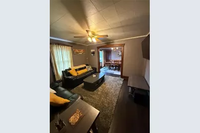 416 Country Club Dr, Ellwood City, PA 16117 - Photo 5