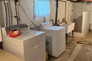 416 Country Club Dr, Ellwood City, PA 16117 - Photo 17