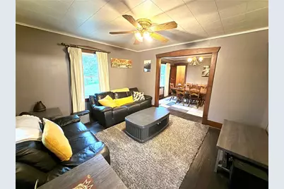416 Country Club Dr, Ellwood City, PA 16117 - Photo 5
