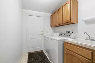 2001 Pond Ln, Elizabeth Twp/Boro, PA 15037 - Photo 31