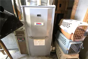 210 Livingston Rd, West Mifflin, PA 15122 - Photo 13