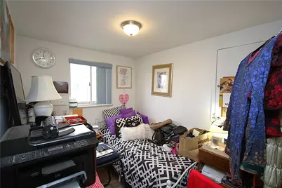 210 Livingston Rd, West Mifflin, PA 15122 - Photo 9