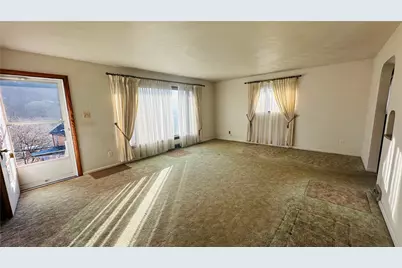 133 Old Pike Rd, Freeport, PA 16229 - Photo 9