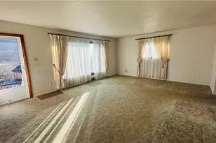 133 Old Pike Rd, Freeport, PA 16229 - Photo 9