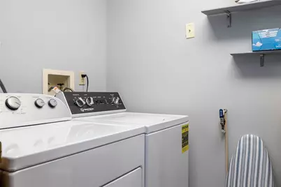 104 Clubhouse Dr #104, South Strabane, PA 15301 - Photo 17