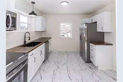 1230 Vine St, Connellsville, PA 15425 - Photo 15