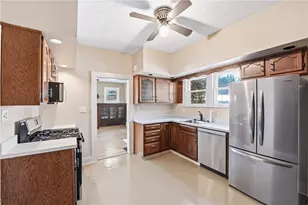 441 N Pitt St, Mercer Boro, PA 16137 - Photo 9